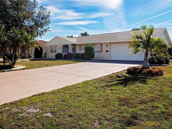 4th image of 1729 W Del Webb Blvd