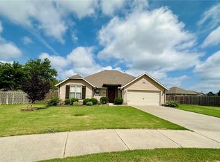 3866 Wooded Ave, Springdale, AR 72764