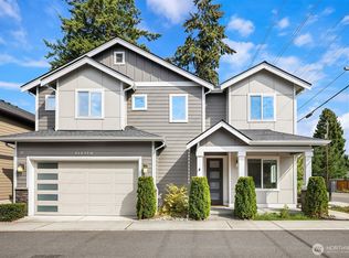 8609 244th St SW #11, Edmonds, WA 98026