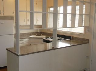 1009 Lochbrae Rd APT 15, Sacramento, CA 95815