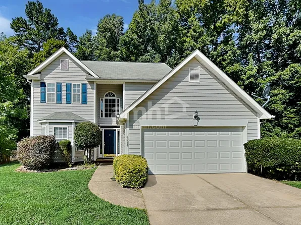 6514 Pepperbush Ct, Charlotte, NC 28262
