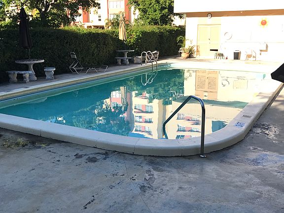 2nd image of 9159 SW 77th Ave APT 203