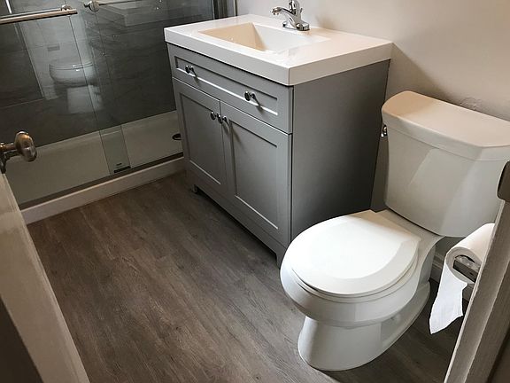 5th image of 2929 Keats St