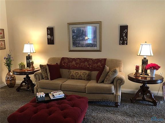 3rd image of 5667 Breezy Porch Dr