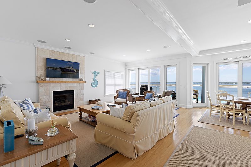 708 Dune Rd, West Hampton Dunes, NY 11978 | Out East