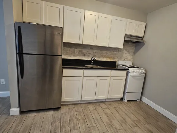 156 Bull Hill Ln, West Haven, CT