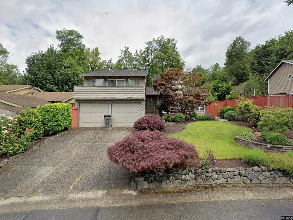 10906 NE 135th Pl
