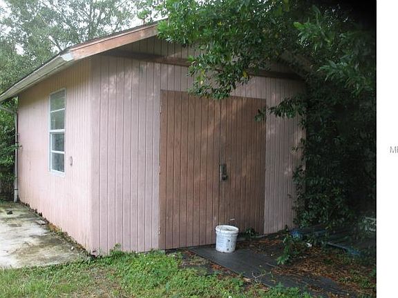 5th image of 604 Thomas Ave