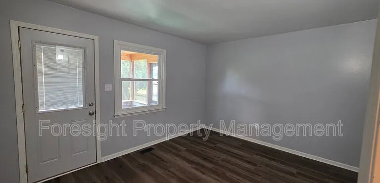 570 Executive Blvd — Photo 13