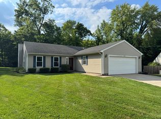 905 Ferncliff Ct, Monroe, OH 45050