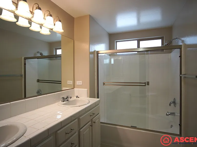 12708 Beechfield Dr — Photo 18