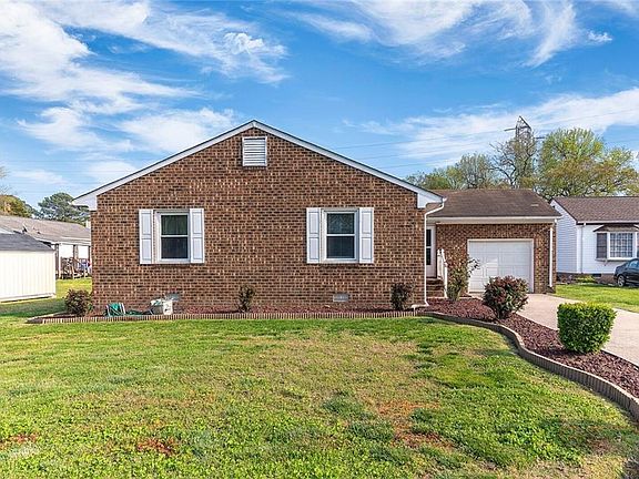 2nd image of 908 Martha Cir