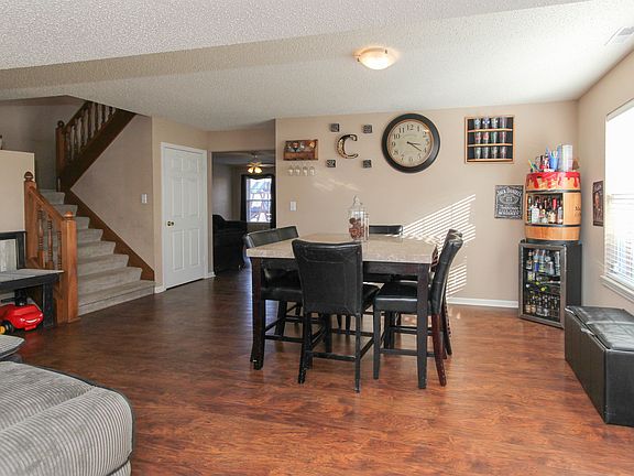 5th image of 5907 Jamestown Square Ln