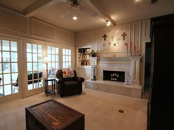 2nd image of 2102 Sonata Ln