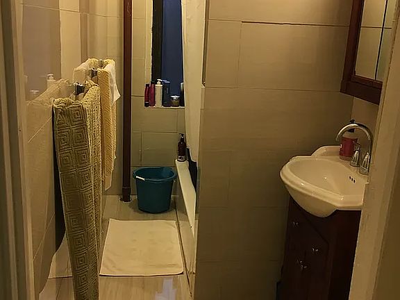 4th image of 332 Rogers Ave APT B4