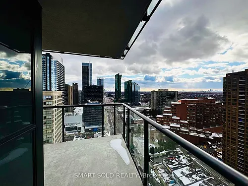 4955 Yonge St #2208 Photo 1