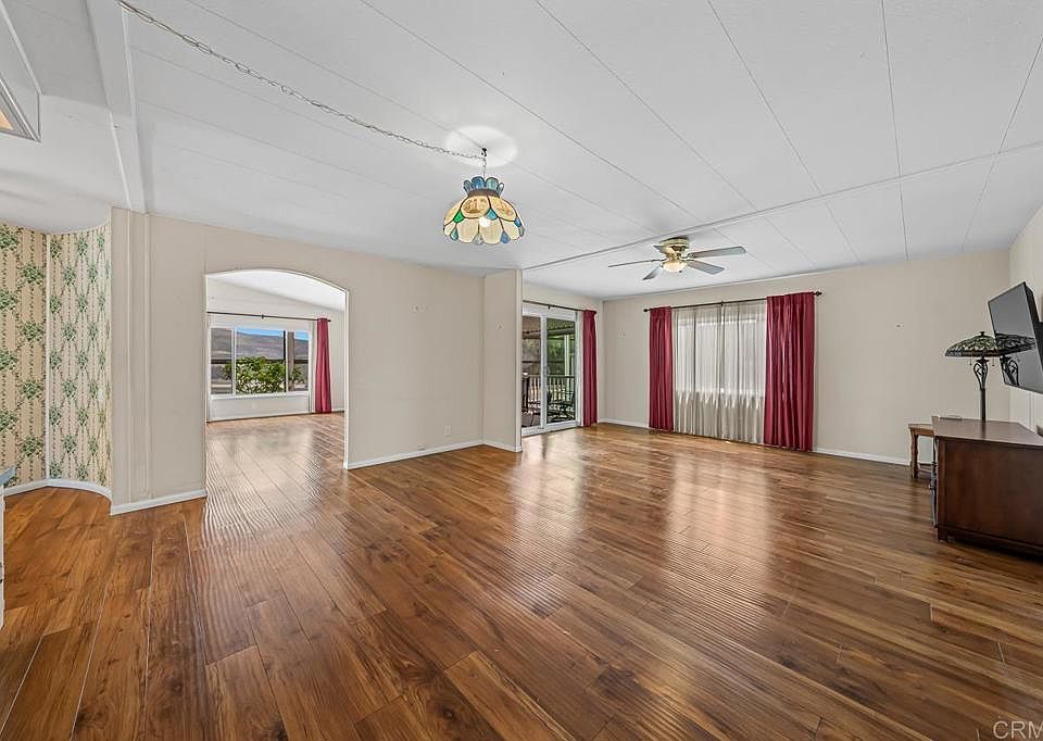 1st image of 275 S Worthington St S Space 5