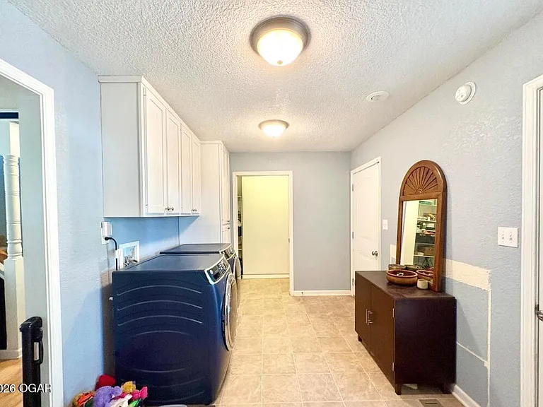 2025 S Kentucky Ave — Photo 10