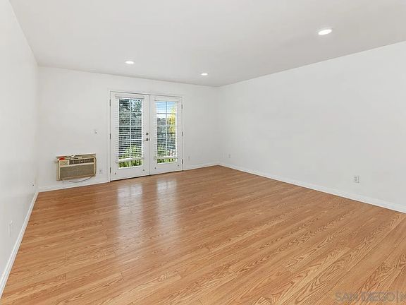 3rd image of 5055 Collwood Blvd Unit 309