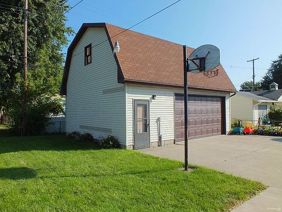 Garage (B)