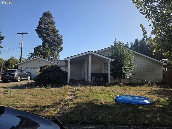2nd image of 239 W K St