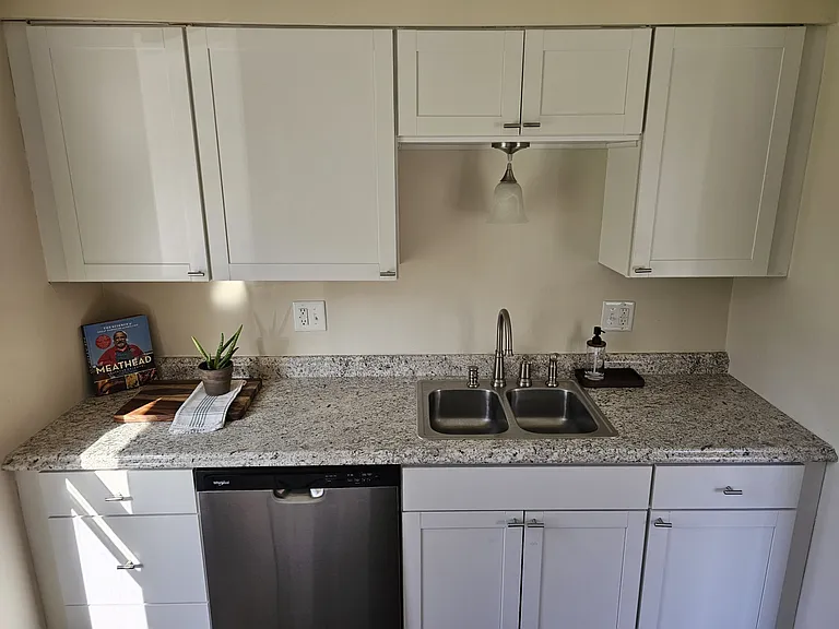 400 Applecross Dr — Photo 6