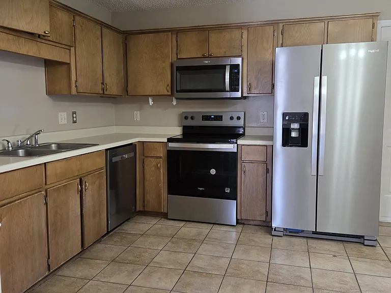119 Wayfair Ln — Photo 7