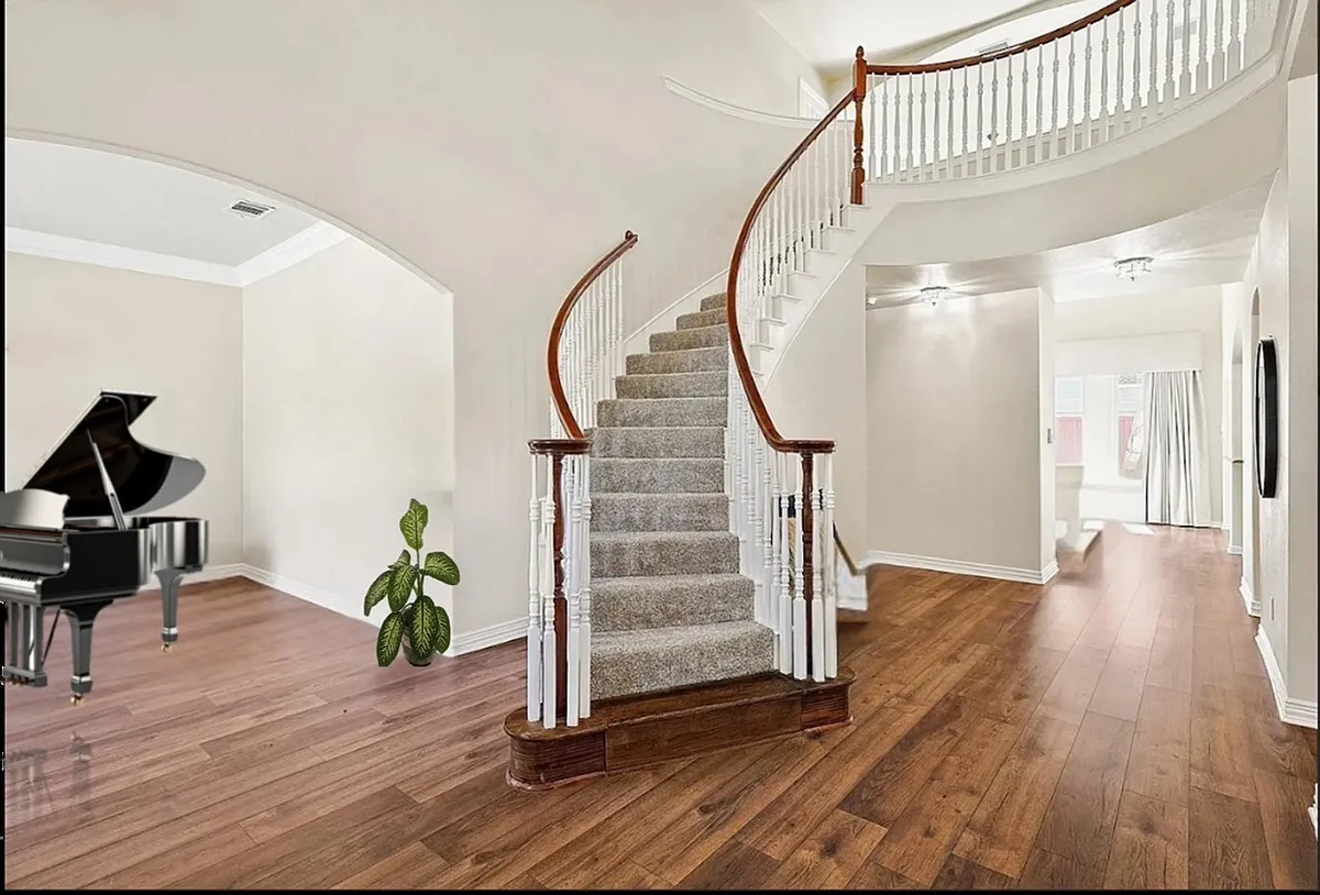 Building Photo - 4568 Saint James Dr