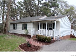 10717 Timonium Dr, Chester, VA 23831
