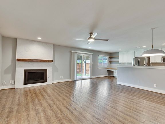 5th image of 2804 Dillionhill Dr