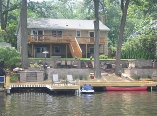 38 Kingsland Rd, Landing, NJ 07850