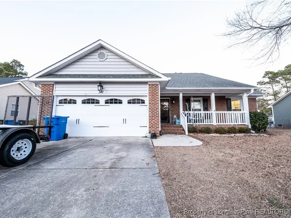 342 Larchmont Rd, Fayetteville, NC 28311