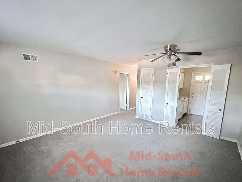 1 bed, 1.0 bath, 900 sqft, $675 — Photo 3