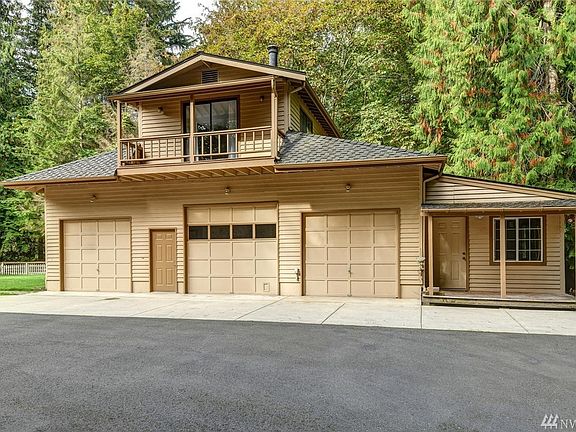 3rd image of 1321 254th Pl SE
