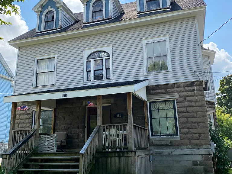 1112 State St #B — Photo 18