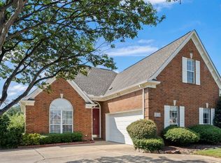 5524 Fountain Bay Dr, Memphis, TN 38120