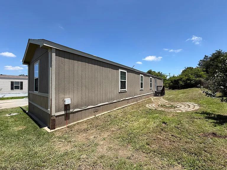 709 N Collins Fwy #213 — Photo 26