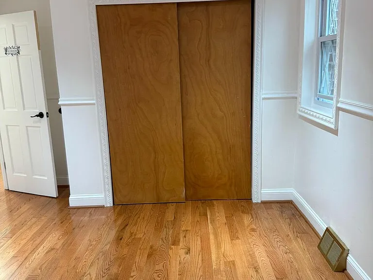 3658 Genesee Dr — Photo 24