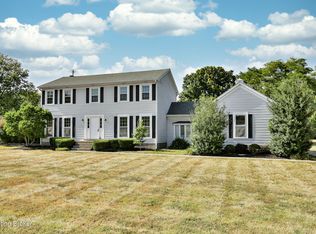 109 Park View Dr, Louisville, KY 40245