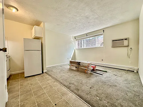 360 Market St #B4 Photo 1