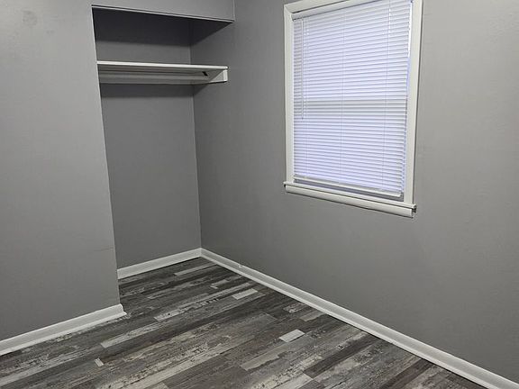 3rd image of 1025 S Saint Clair St #1027