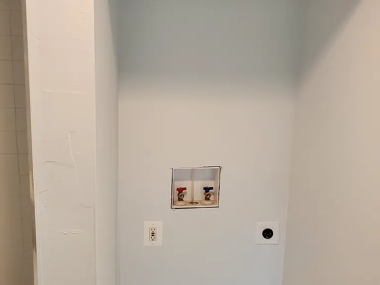 602 Washington Ln #3 — Photo 6