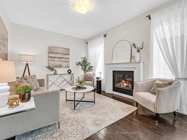 468 Kwapis Blvd, Newmarket, ON L3X 3K5