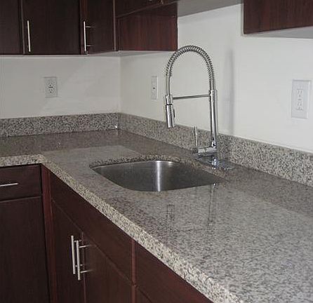 3rd image of 790 NE 128th St APT 203