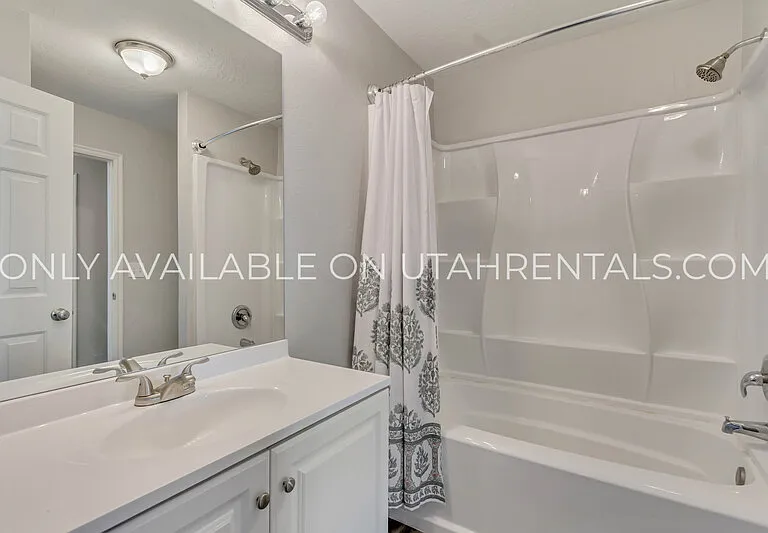 1731 Garden Dr — Photo 10