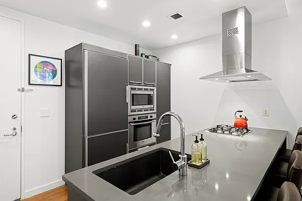 Sold by SERHANT. | media 3