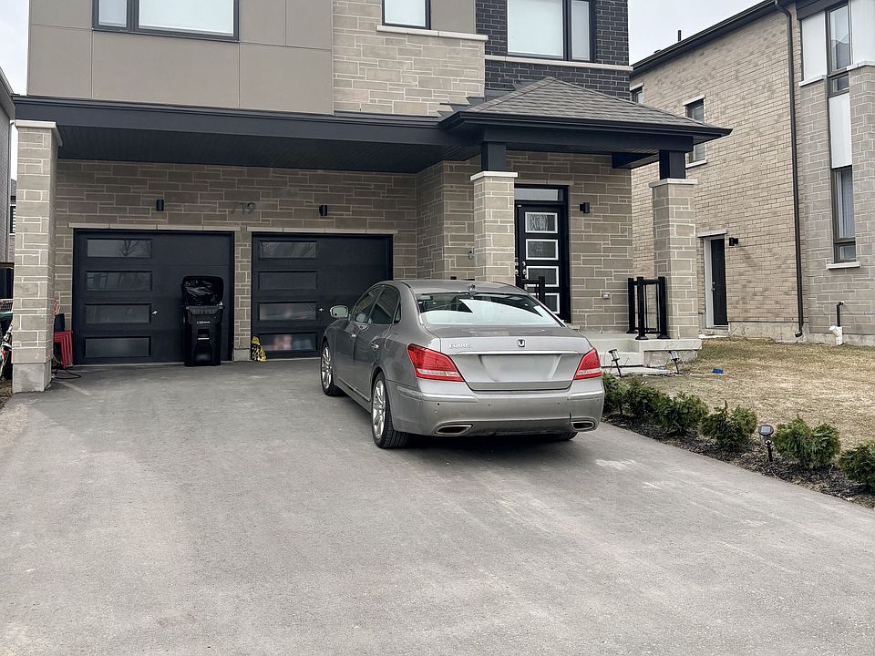 1st image of 719 Lamb St