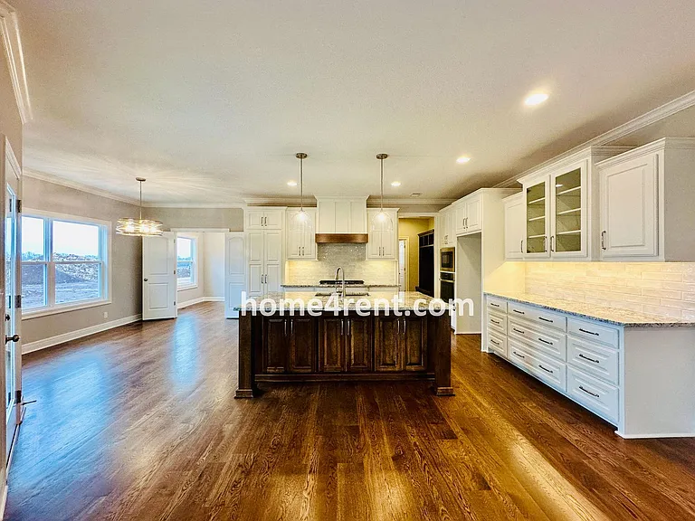 18453 Pawnee Ln — Photo 10