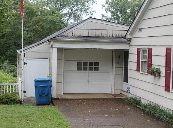 5th image of 3706 Knollwood Dr