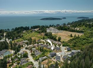 5618 Dungeness Pl, Sechelt, BC V0N 1V5